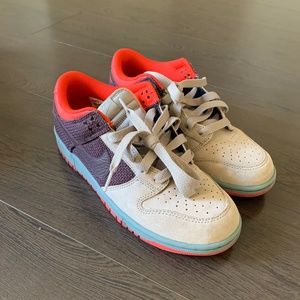 Nike Dunk Low reed boulder